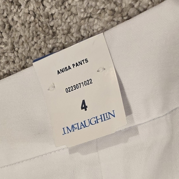 J McLaughlin White Anisa cropped pant NWT Size 4 - Picture 7 of 11